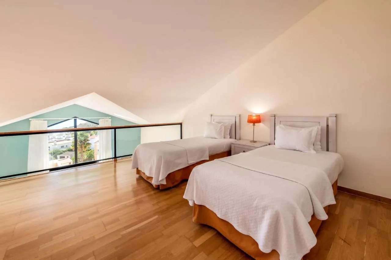 **** Hotel apartamentowy Estrela Da Luz Resort Portugalia