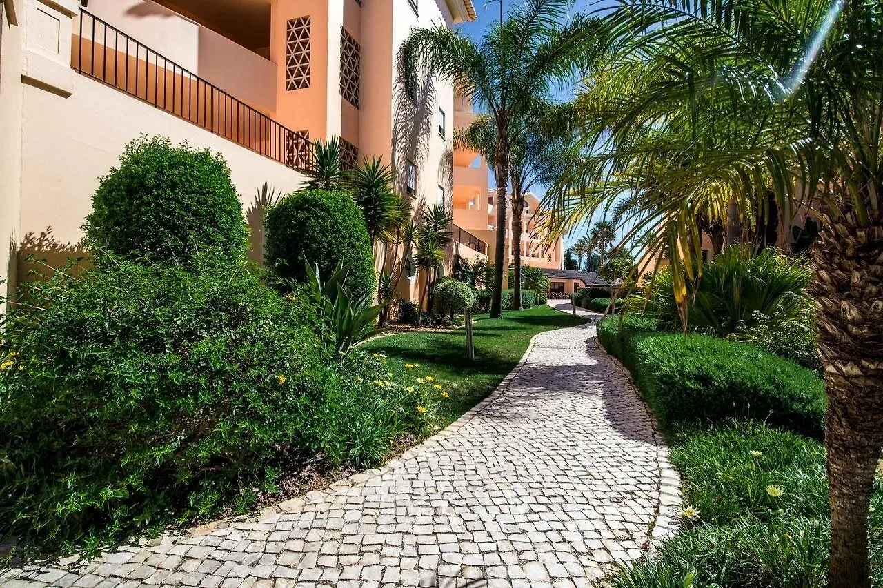 Estrela Da Luz Resort